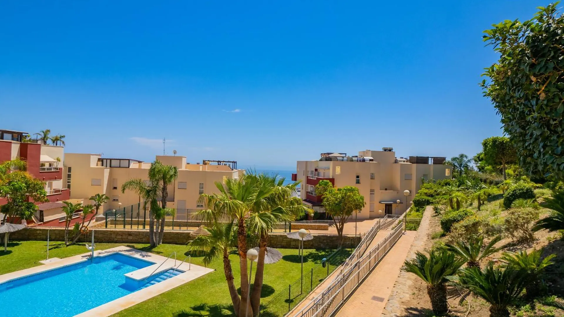 Apartamento Cubo'S Benalvistas Urban Love & 2 Free Parking Benalmádena