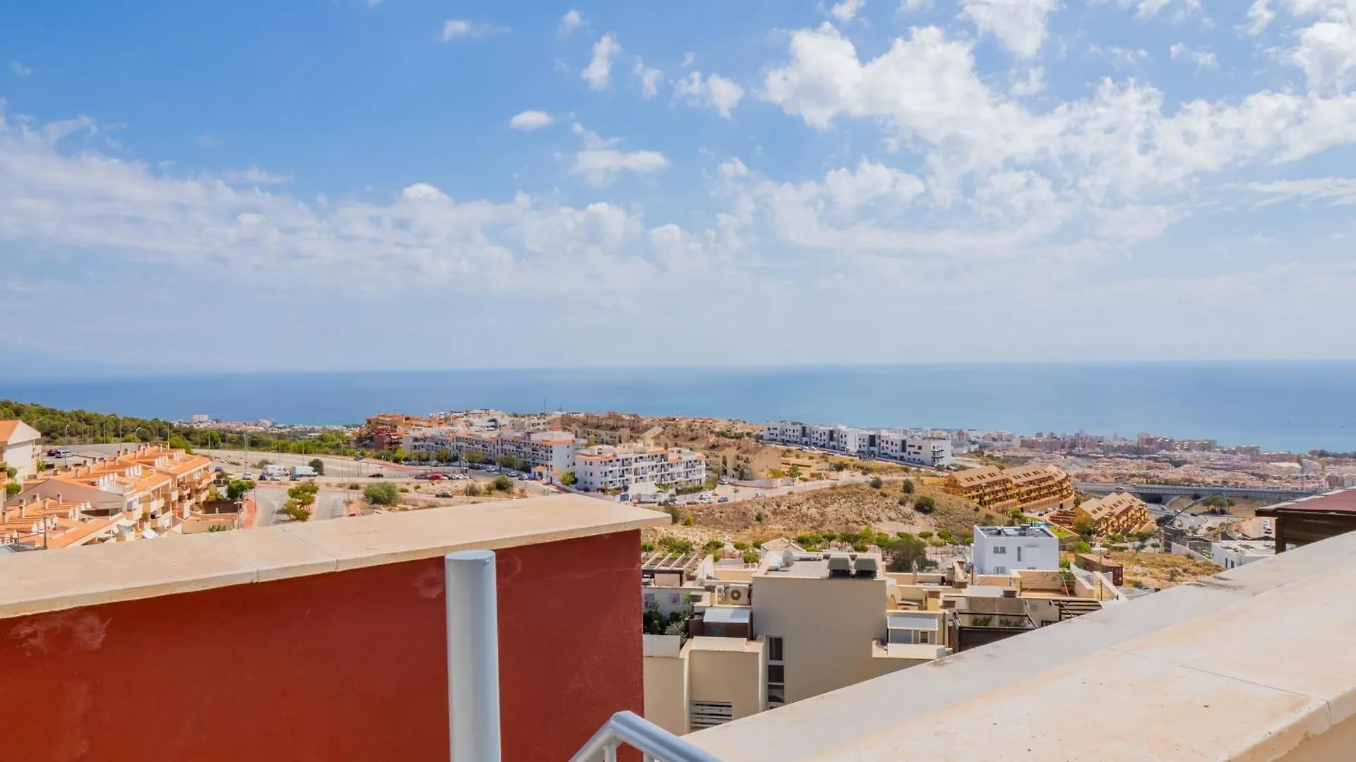 شقة Cubo'S Benalvistas Urban Love & 2 Free Parking بينالماذينا إسبانيا