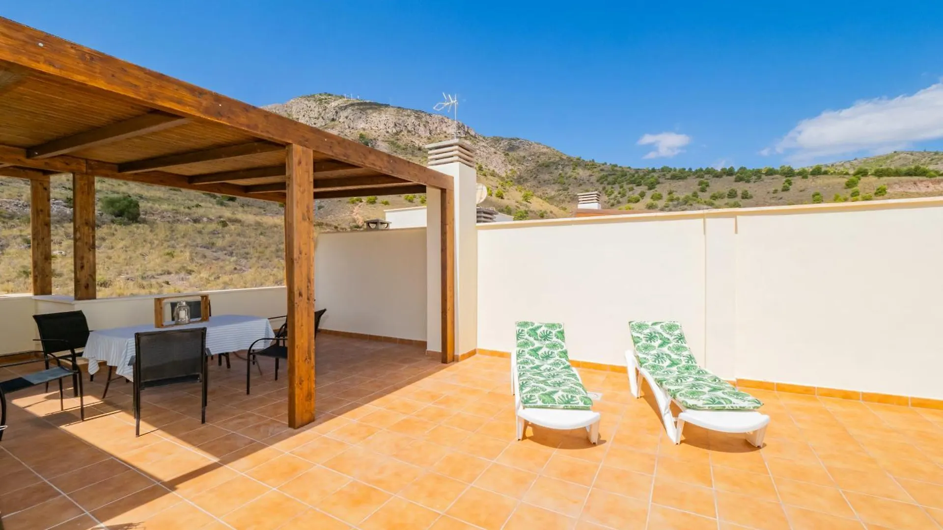 Cubo'S Benalvistas Urban Love & 2 Free Parking Apartment Benalmadena